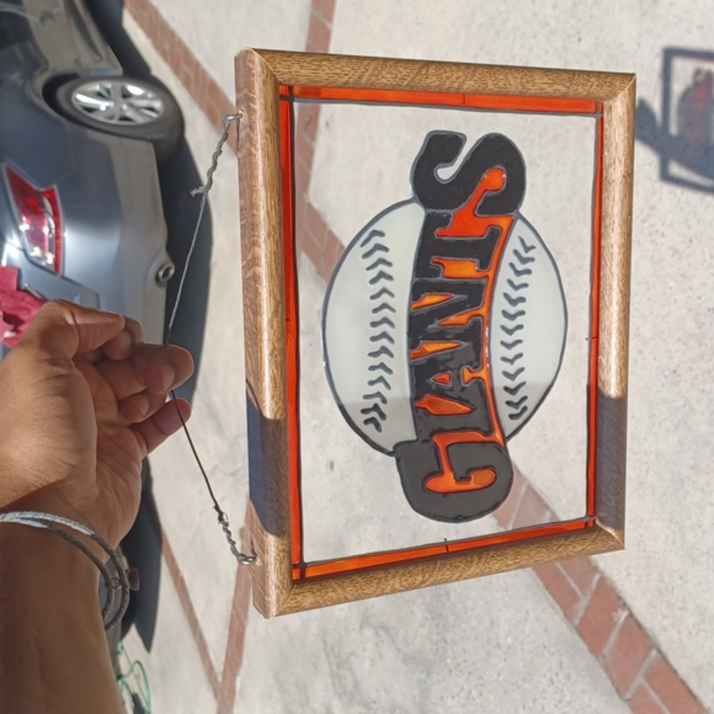 Great Framed Glass painted SF Giants ⚾️ team Art work!!